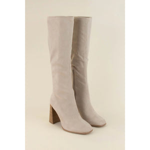 Verena Boots in Taupe